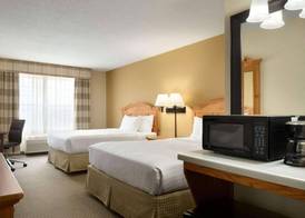 Country Inn & Suites by Radisson, Grinnell, IA 5