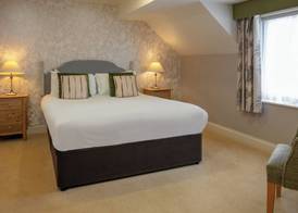 Knights Hill Hotel & Spa 2