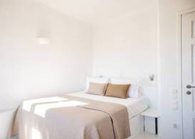 Yakinthos Residence 5