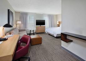 Staybridge Suites LINCOLN NORTHEAST by IHG 5