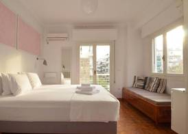 Thiseio a vintage apartment 2