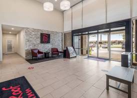 Red Roof Inn Lewisville 4