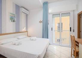 Hotel Blue Ribbon 3
