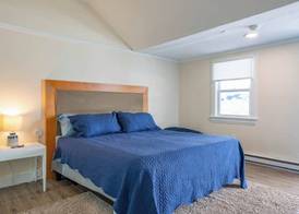 Jonathan Edwards Motel 5
