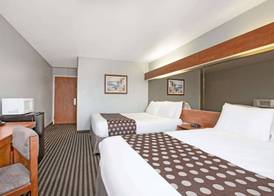 Microtel Inn & Suites by Wyndham Garland/Dallas 3