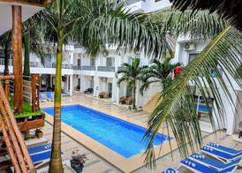 Golden Hotel 3