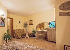 Hotel Color 4
