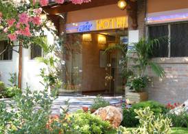 Air Hotel 2