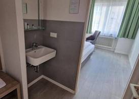 Hotel Ladage 2