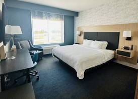 Fairfield Inn & Suites by Marriott Wichita Falls Northwest 4