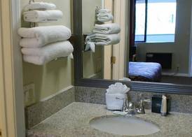 Heritage Inn San Diego 4