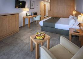 Vilar Rural De Sant Hilari Sacalm by Serhs Hotels 3