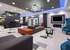 La Quinta by Wyndham Muskogee 4