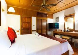 Tropica Bungalow Beach Hotel 2