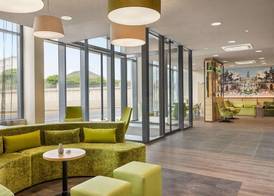 Super 8 by Wyndham Dresden 2