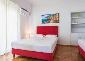 Super Paradise Apartments 2