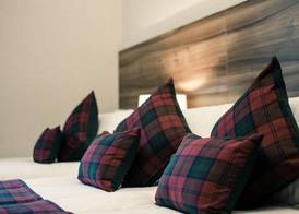 Royal West End Hotel 3