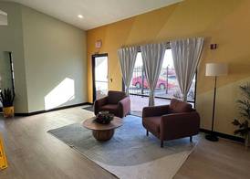 Hotel Rising 2