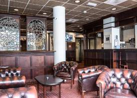 Chesterfield Hotel 5