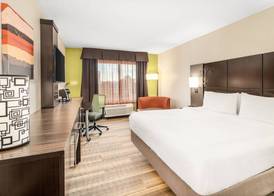 Holiday Inn Express FT. LAUDERDALE CRUISE-AIRPORT by IHG 5