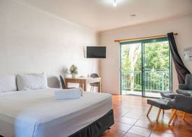 Freedom Backpackers Hostel 3