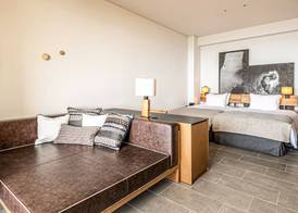 One Suite THE GRAND 3