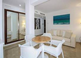 Hotel Doña Lola Zahara 4