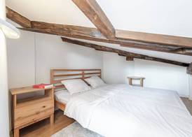 Modern 3 bedrooms apartment with AC 3