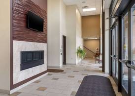 Best Western Premier Boulder Falls Inn 4