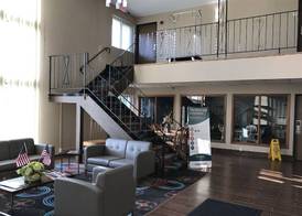 Econo Lodge La Crosse North 3