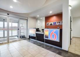 Motel 6 Poplar Bluff, MO 4