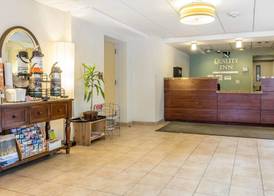 Quality Inn Flamingo 3