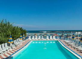 Bikini Tropicana Family Hotel 3
