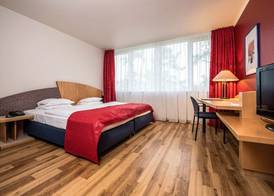 ARVENA Messe Hotel 4