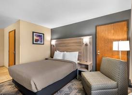 Quality Inn Fairfield 5