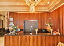 Huttons Hotel, Victoria London 4