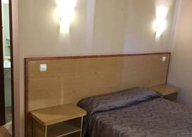 Hotel Avenida Leganv S 3
