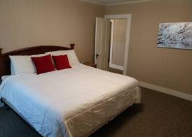 Hotel Wayne 2