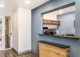 WoodSpring Suites Bentonville 2