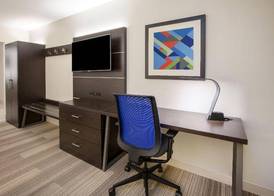 Holiday Inn Express & Suites BIRMINGHAM NORTH - FULTONDALE by IHG 2