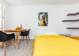 Dominium Old City Suite 4