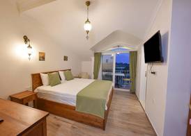 Infinity Ruby Hotel 2