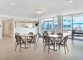 Best Western Navarre Waterfront 4