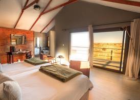 Bagatelle Kalahari Game Ranch 4