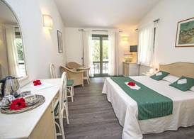 Albaruja Hotel 4