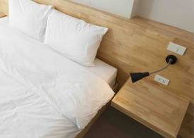 Esy Hotel 4