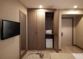 Orya Hotel 5