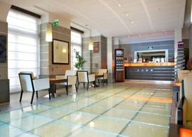 Best Western Crystal Palace Hotel 4