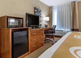 Quality Inn Dover 5