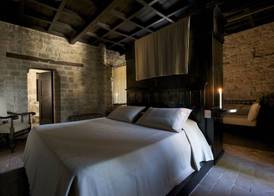 TH Perugia - Castello Di Monterone 5